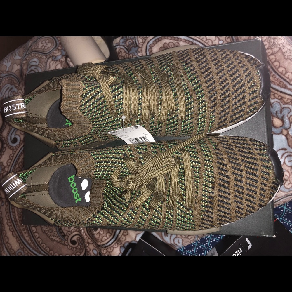 NMD R1 STLT PRIMEKNIT MEN SIZE 12